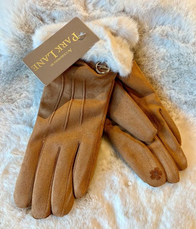 'Fur/Pintuck' Gloves