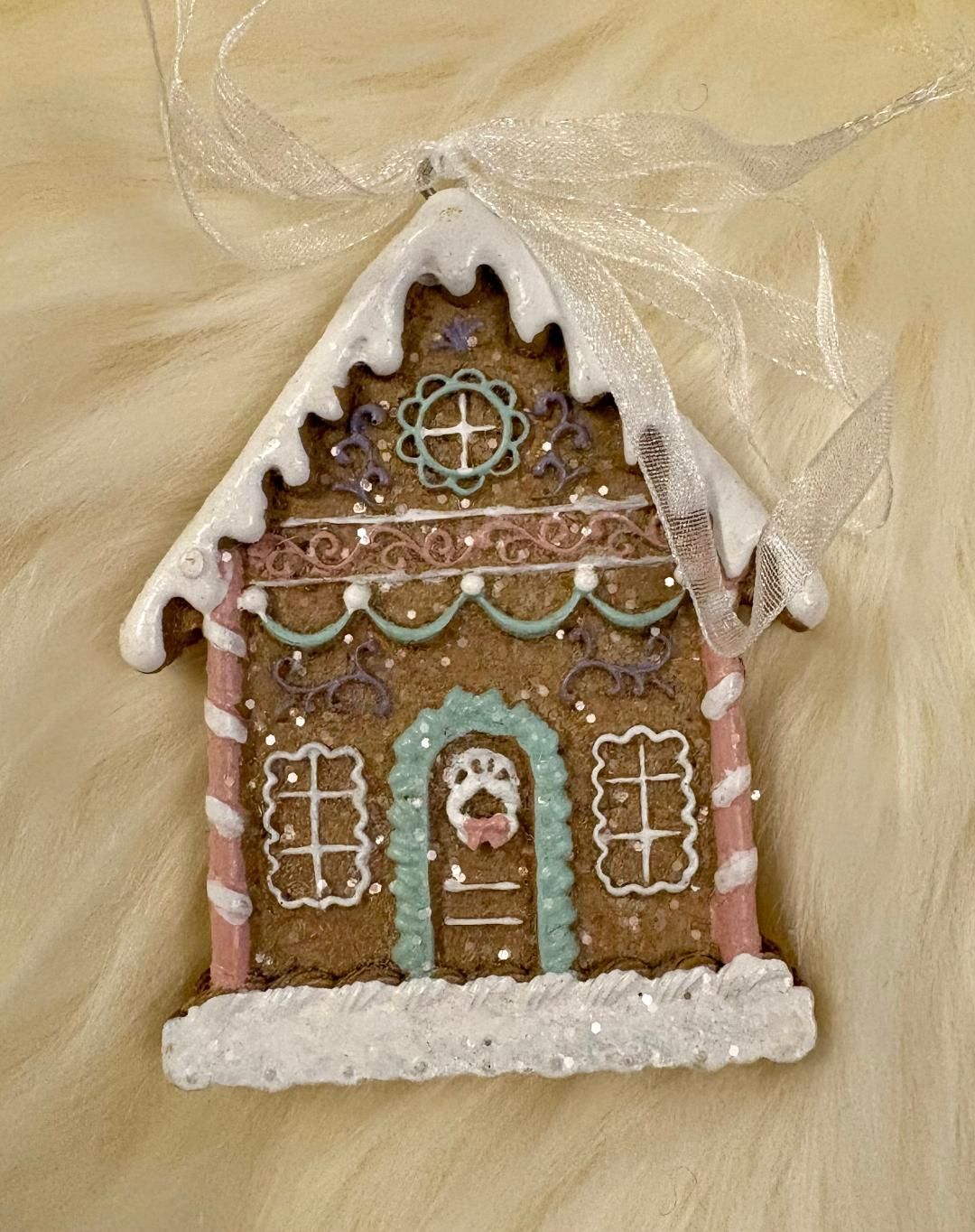 'Gingerbread House' Decoration
