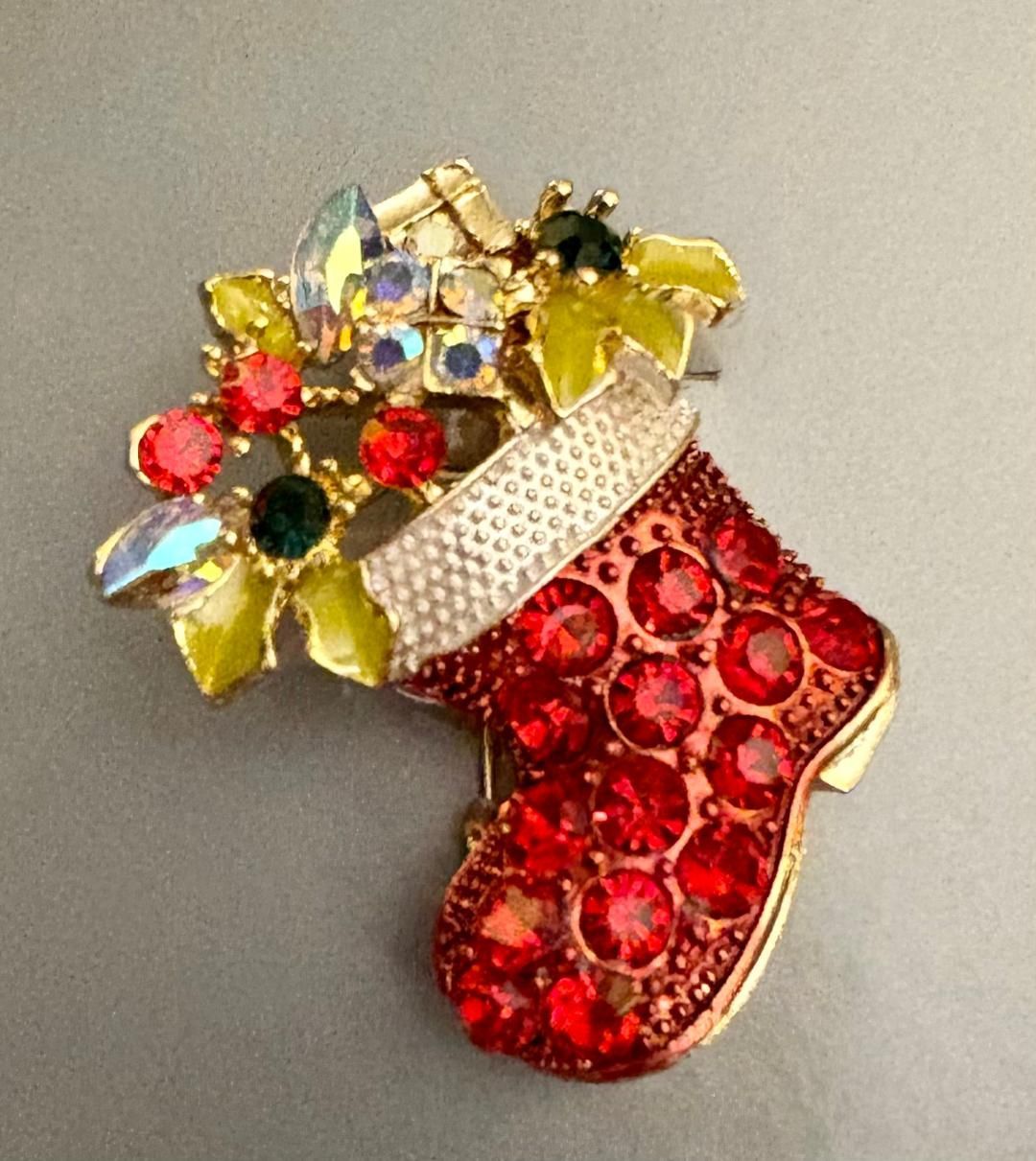 'Red Stocking' Brooch