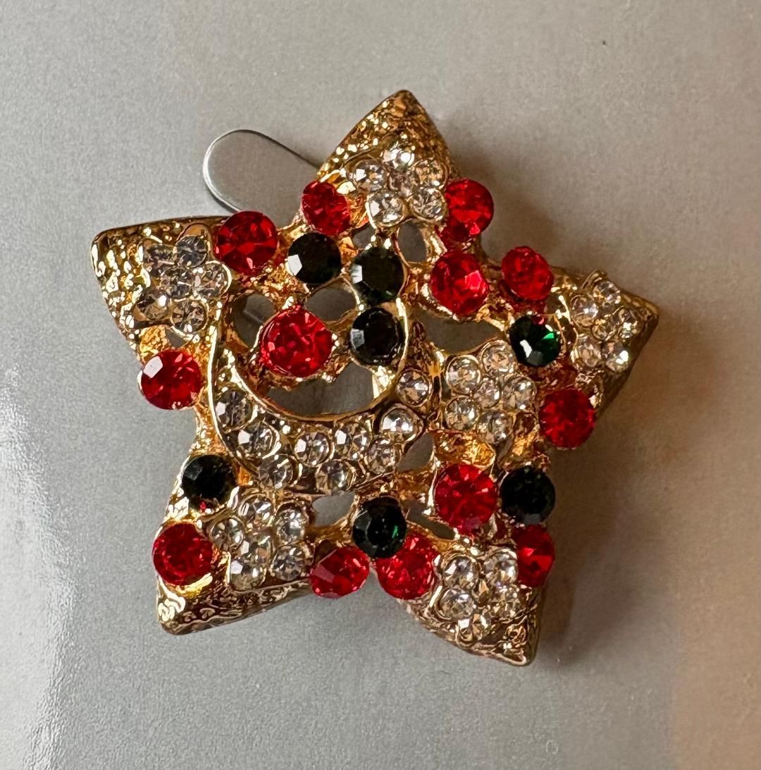 'Jewelled Star' Brooch