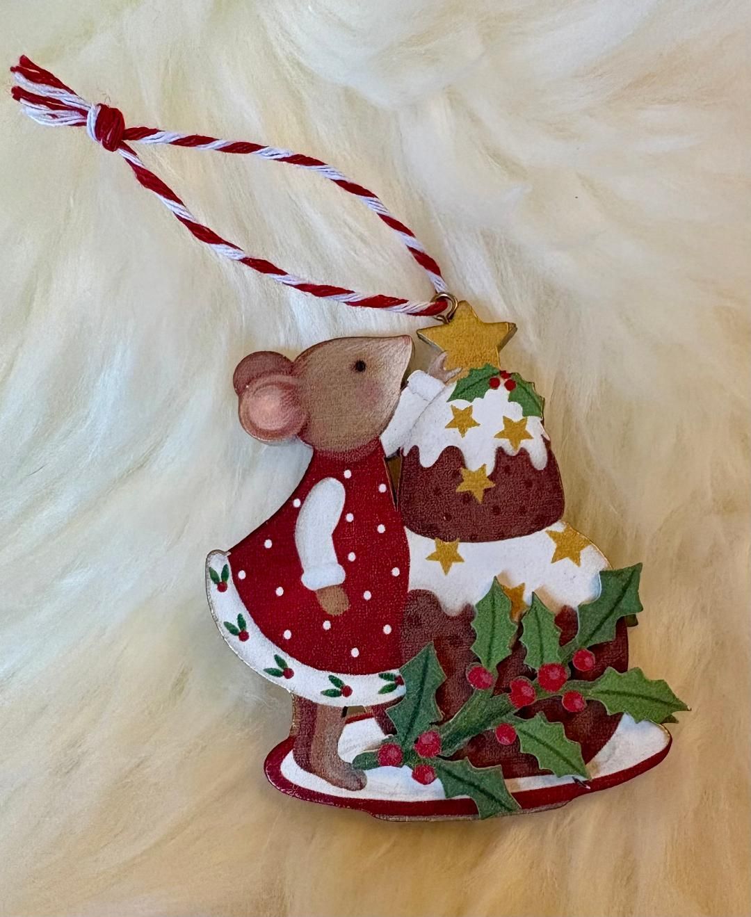 'Holly Mouse/Pudding' Wooden Decoration