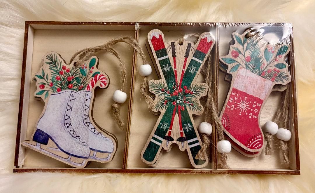 'Skate/Ski/Stocking' Decorations