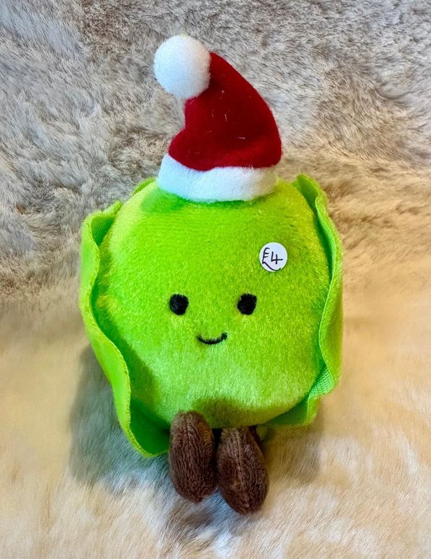 'Sidney Sprout' Shelf Sitter