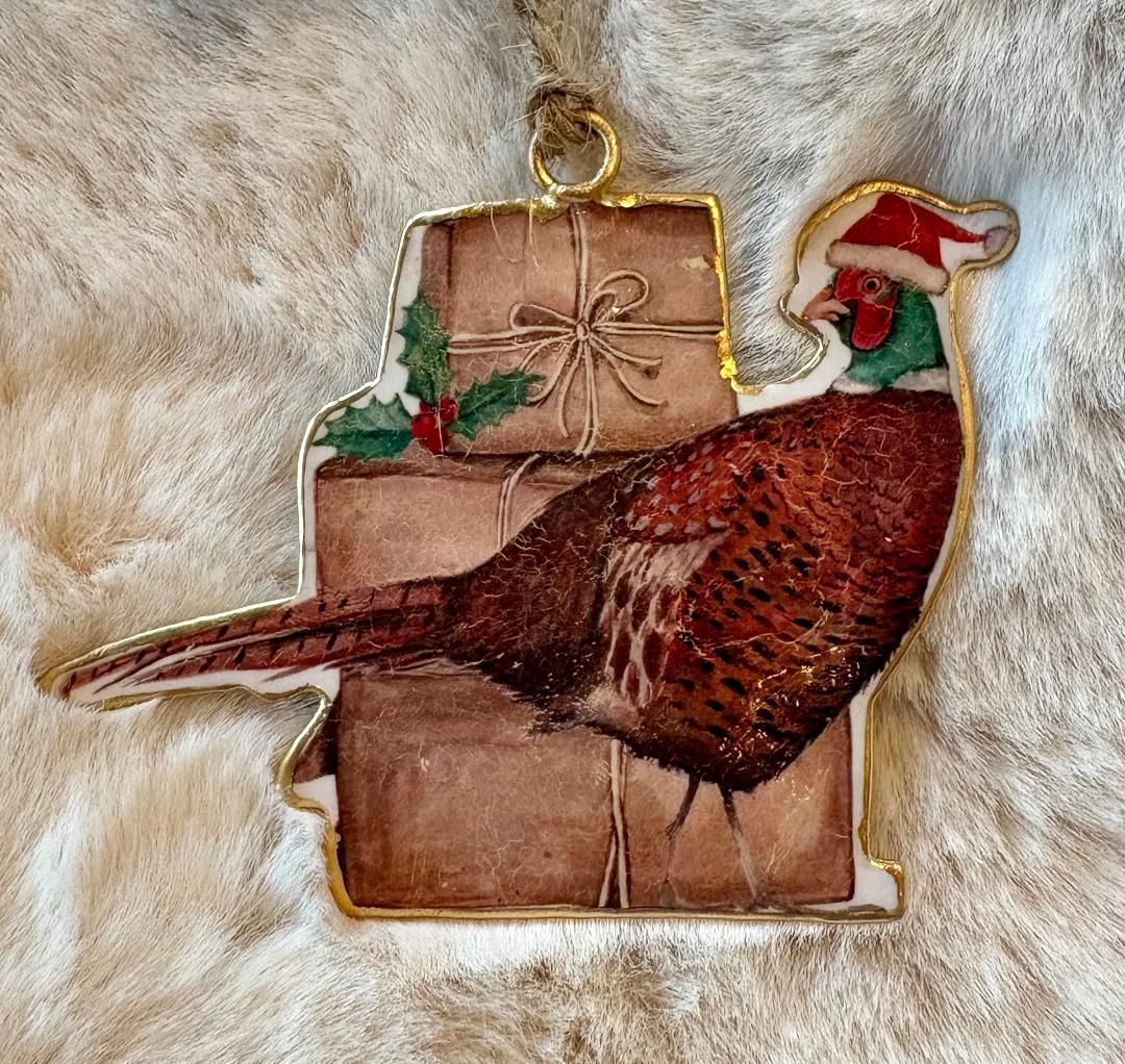 'Pheasant/Presents' Metal Xmas Decoration