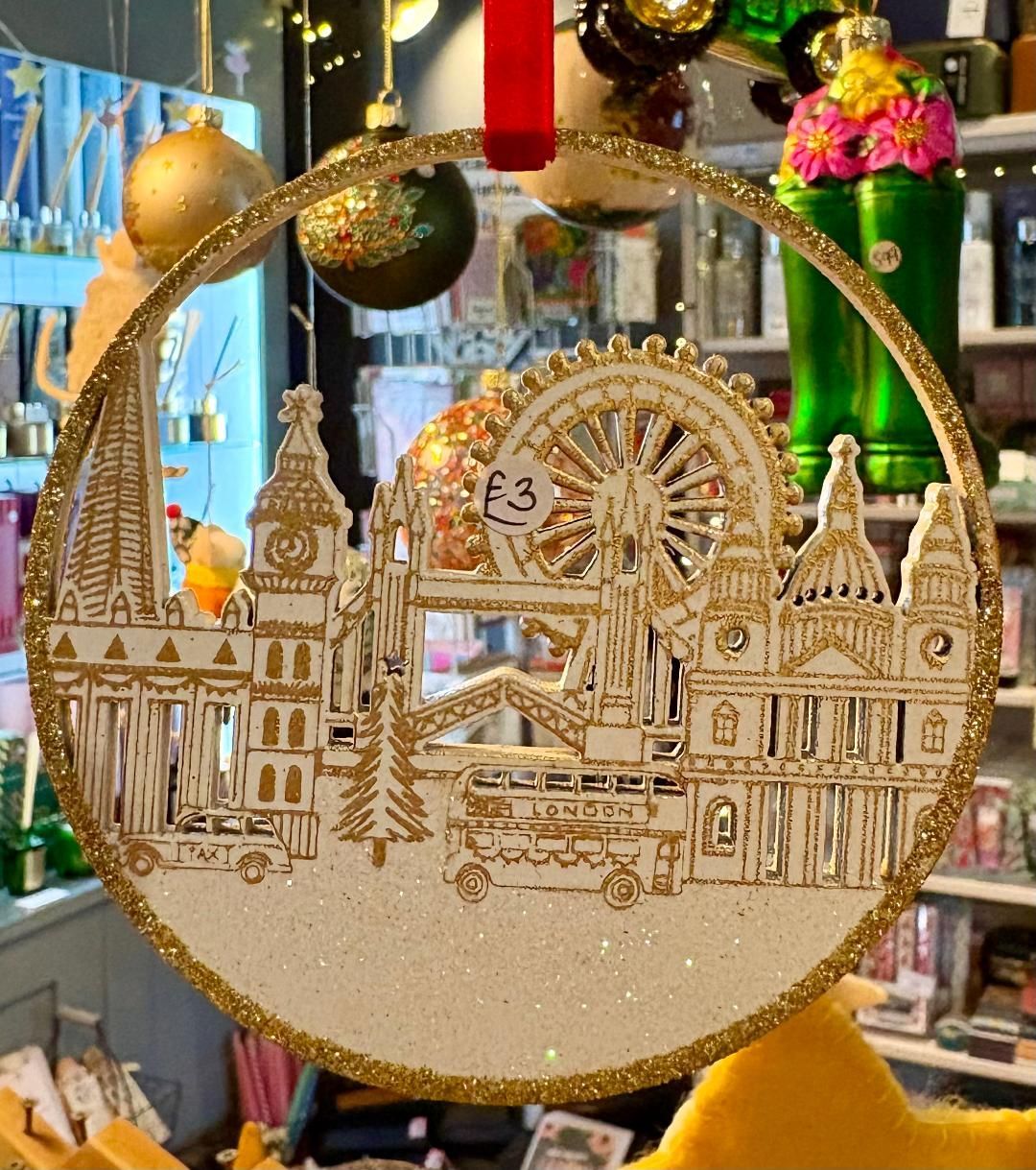'London Scene' Wooden Decoration