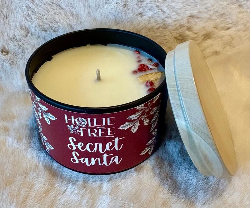 'Secret Santa' Tin Candle