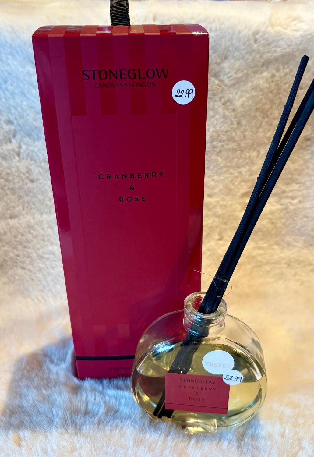 'Cranberry & Rose' Luxury Reed Diffuser 'Cranberry & Rose' Luxury Reed Diffuser