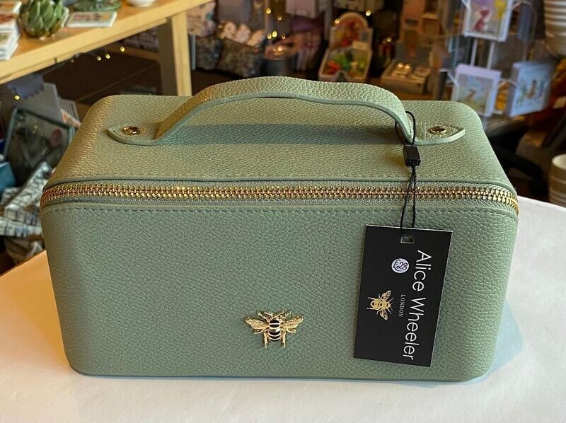 Medium 'Train Case' - Sage