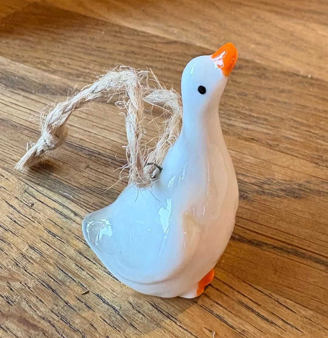 'Goosie/B' Hanging Decoration