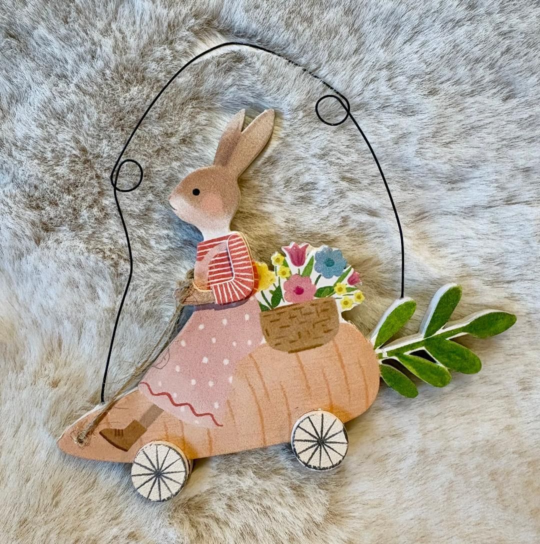 'Girl Rabbit/Carrot Car' Hanger
