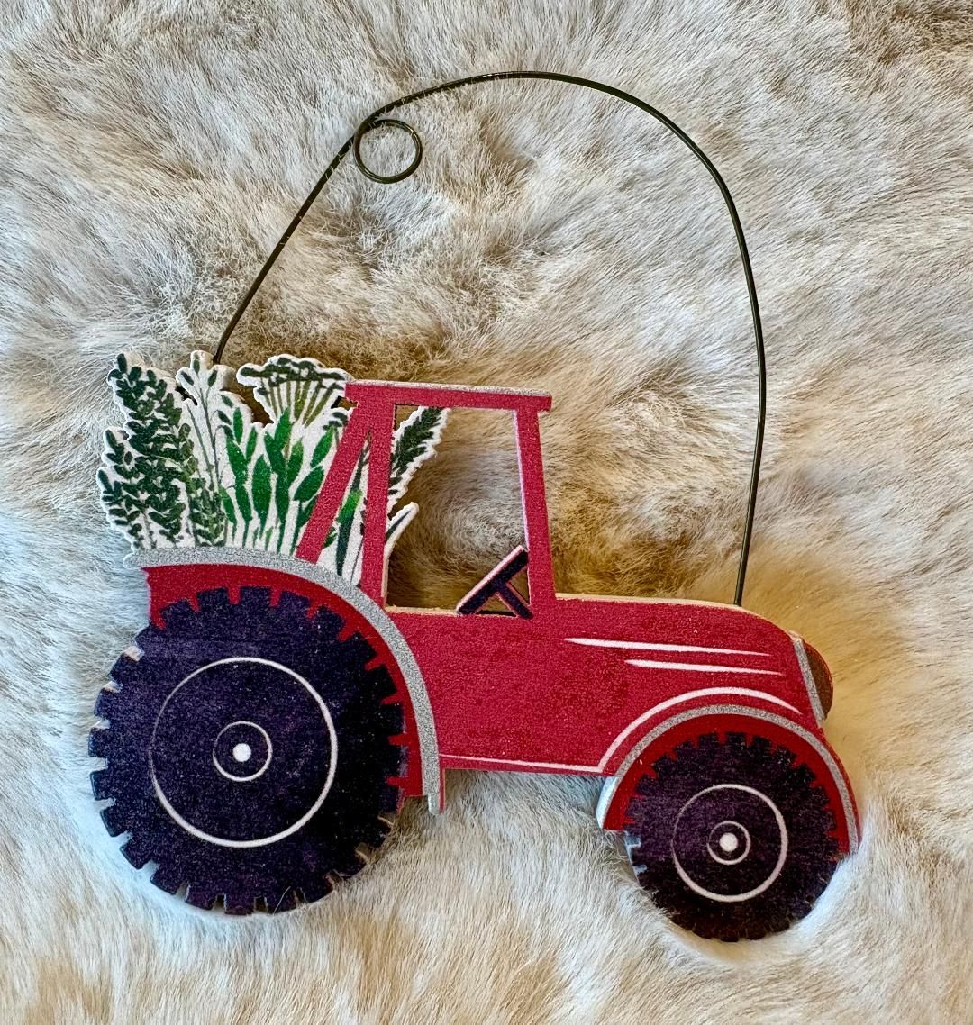 'Hedgerow Red Tractor' Hanger