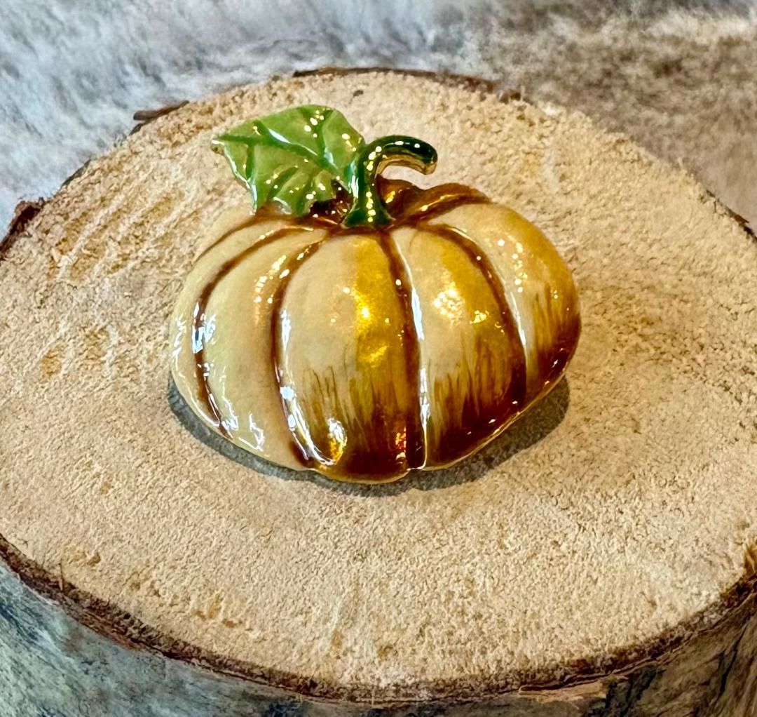 'Pumpkin' Enamelled Brooch