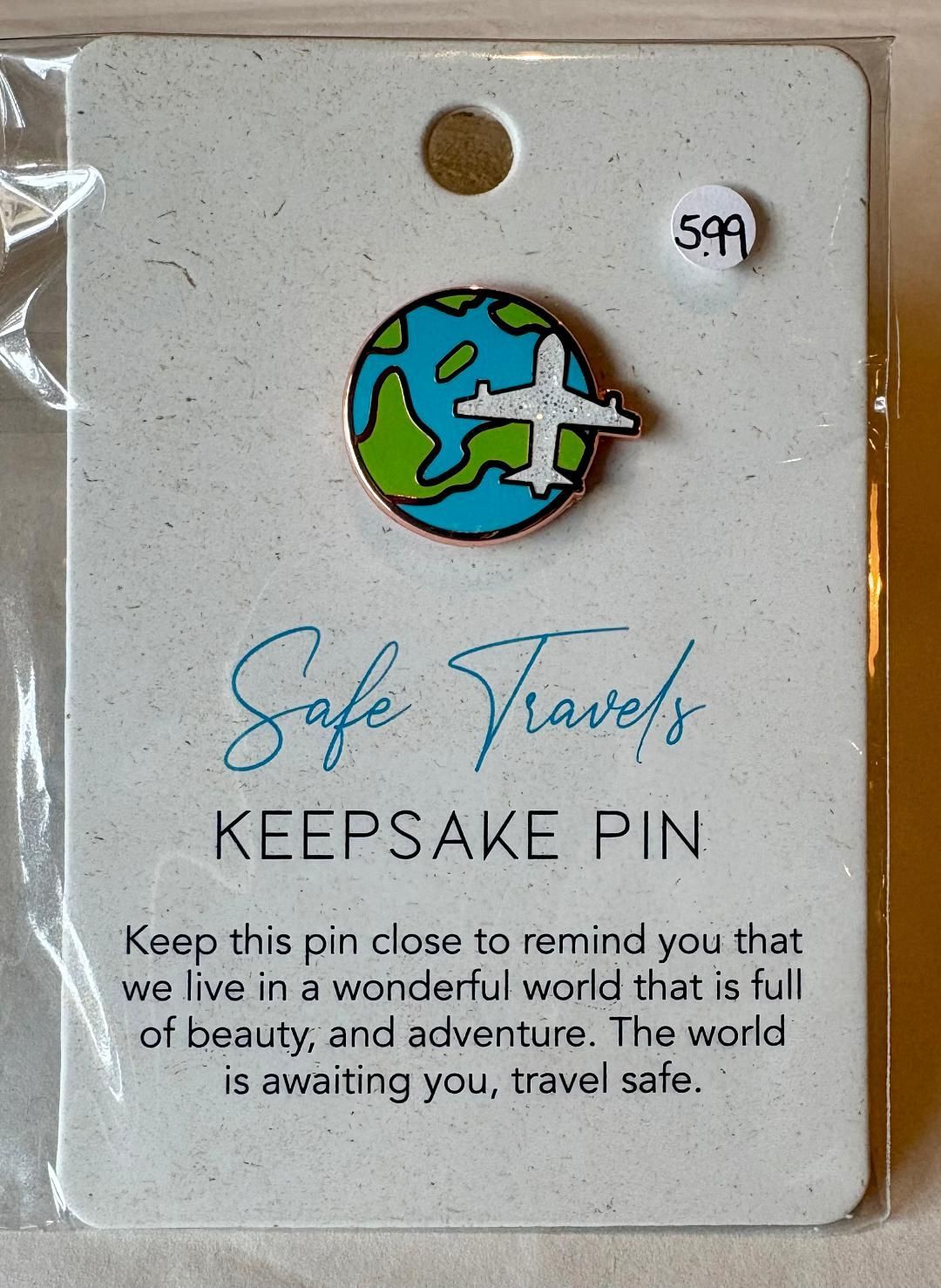 'Safe Travels' Keepsake Pin Badge