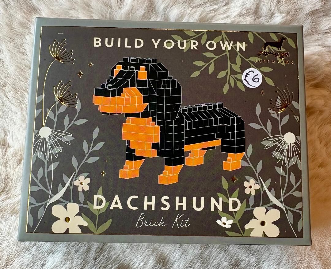 'Dachshund' Build Your Own