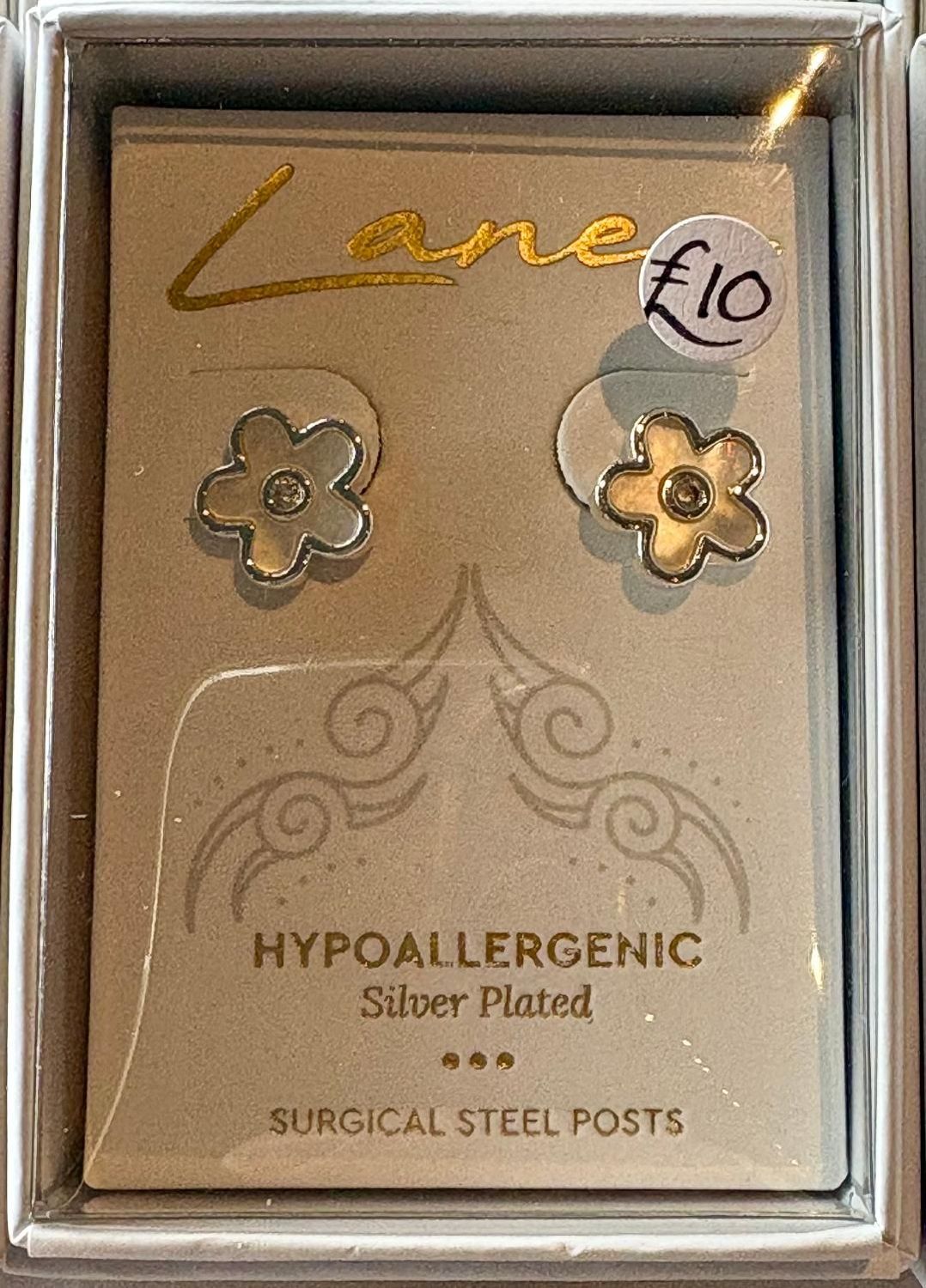 Silver 'Daisy' Earrings