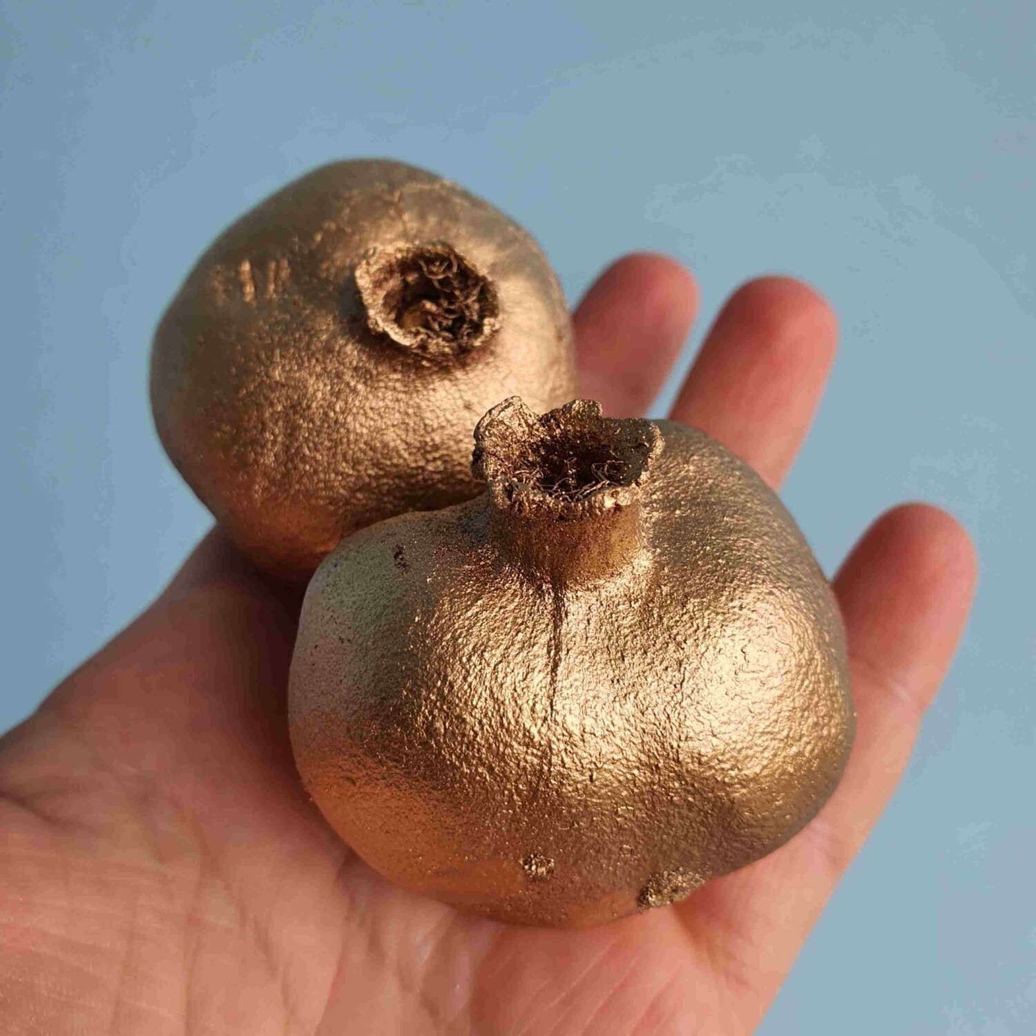 Pomegranate gold