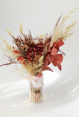 Bouquet of dried flowers and preserved plants charm