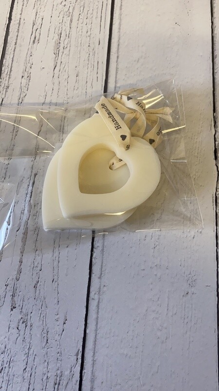 Hanging Heart wax melt