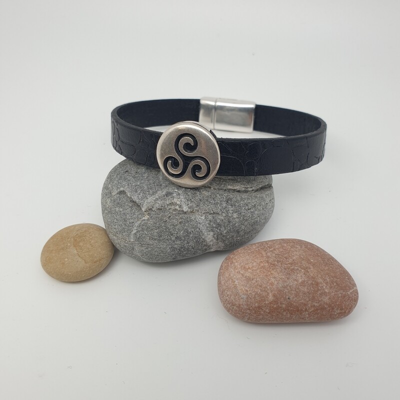 Bracelet cuir noir triskel