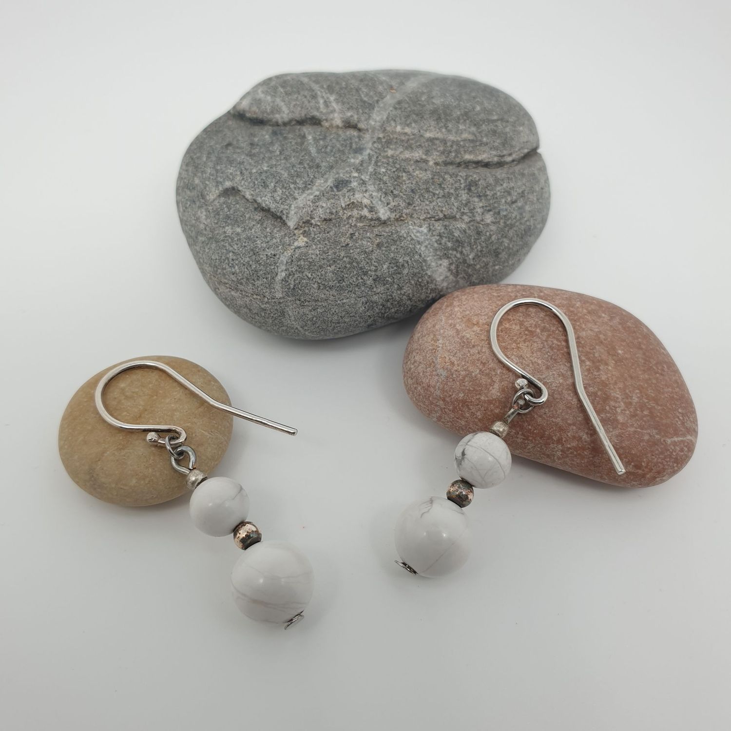 Boucles howlite 2
