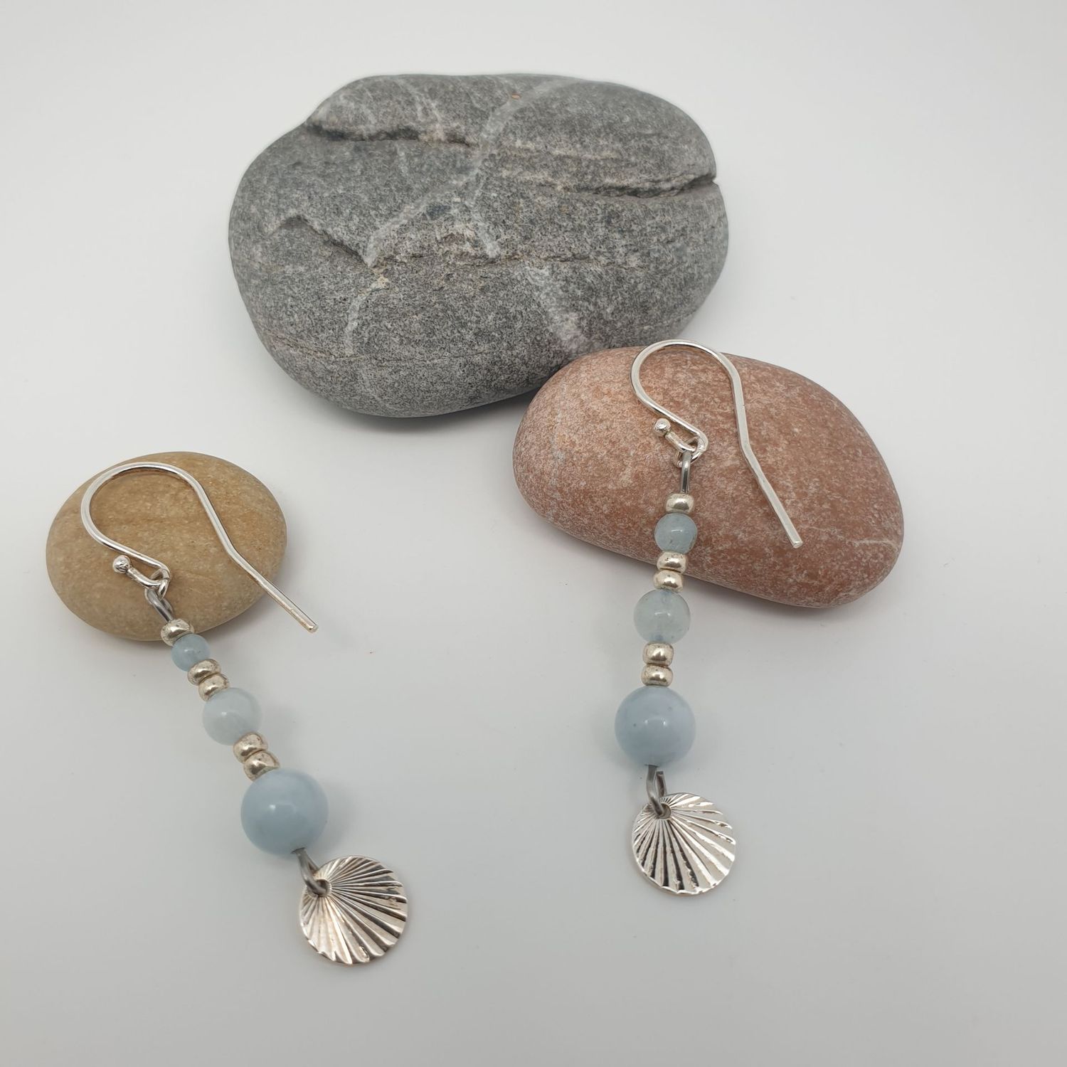 Boucles aigue marine coquillage