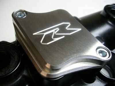 PAIR Valve Blockoff Plates GSXR1000