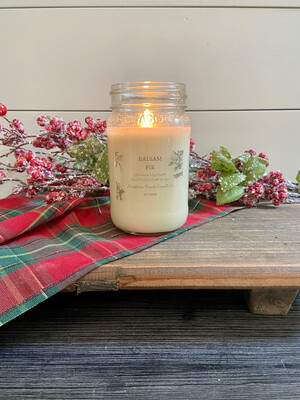 16oz Winter Candle