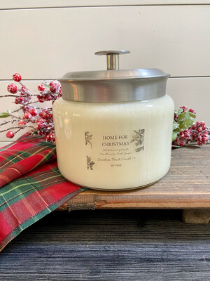 48oz 3 Wick Christmas Candle With Pewter Lid