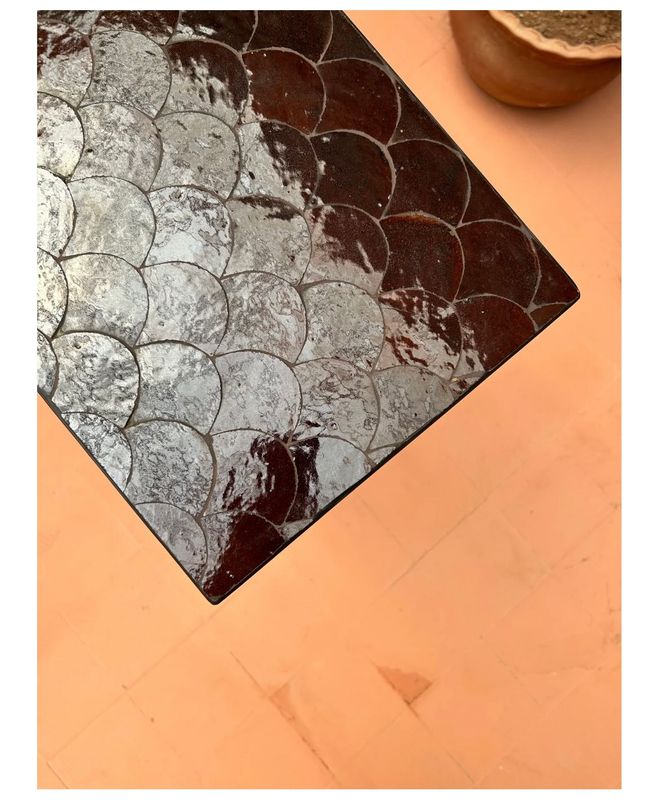 Mesa Zellige Brown escamas desde