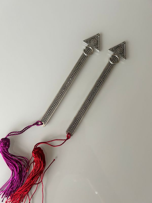 Marcapáginas metal  Tasneem