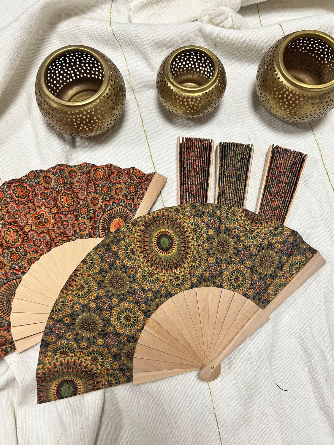 A partir de 100 unidades Abanico artesanal mosaicos Kech