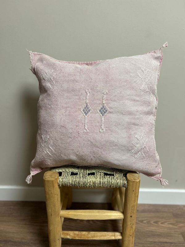 Cojín Sabra Charkia Rosa pastel