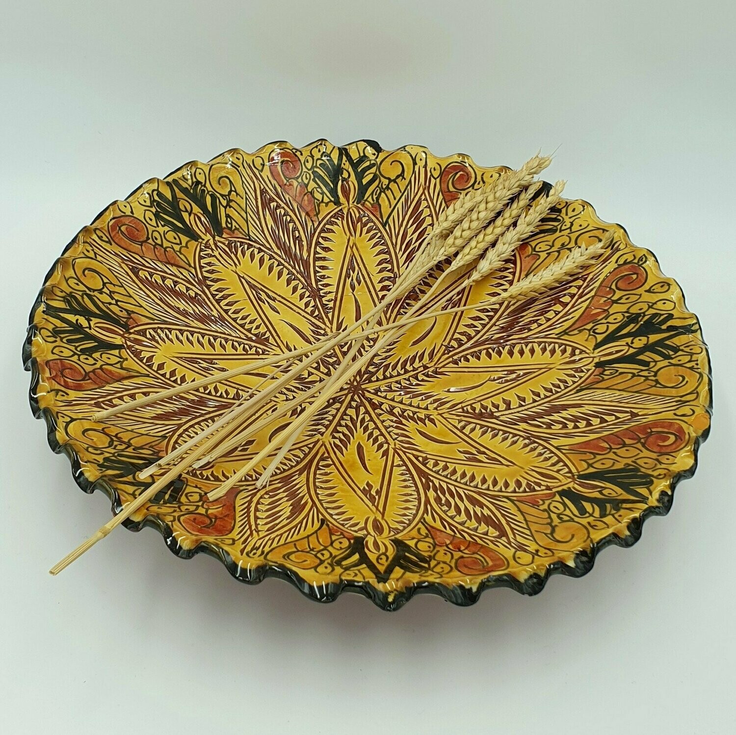 Plato redondo Narjis Mostaza