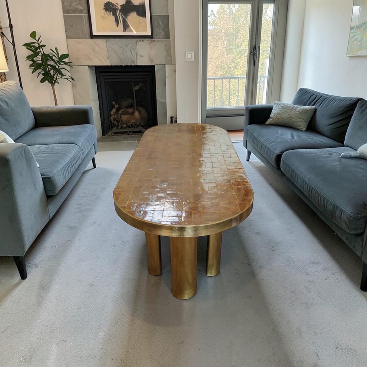 Mesa Zellige soporte en latón desde