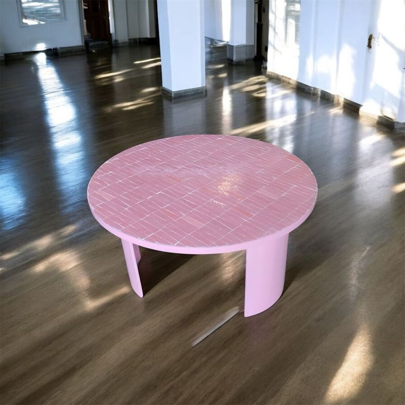 Mesas Zellige rosa desde