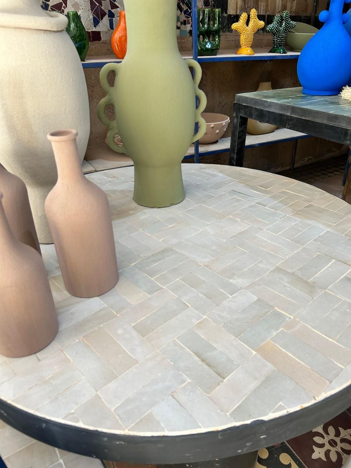 Mesa Zellige blanco desde