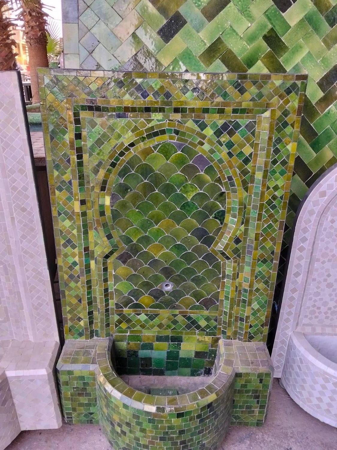 Fuente Árabe Najwa 128 x 76 Fuente Árabe Najwa 128 x 76