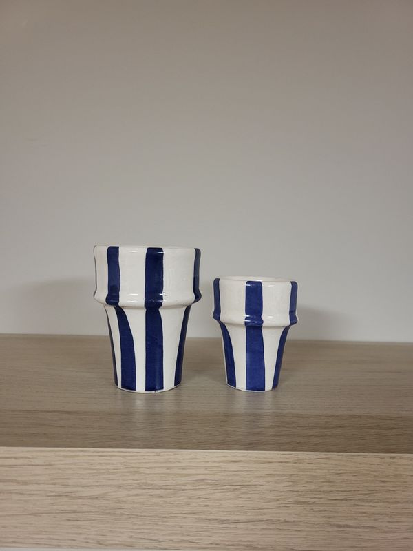 Vasos de cerámica marroquí pintados a mano