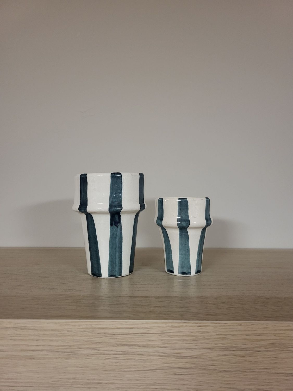 Vasos de cerámica marroquí pintados a mano Vasos de cerámica marroquí pintados a mano