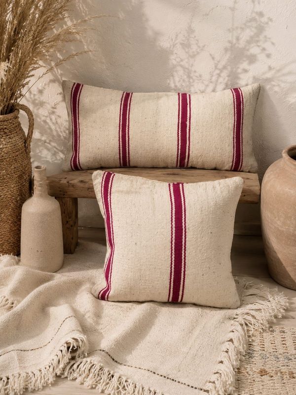 Cojín lana Afra Fuscia 80x36cm