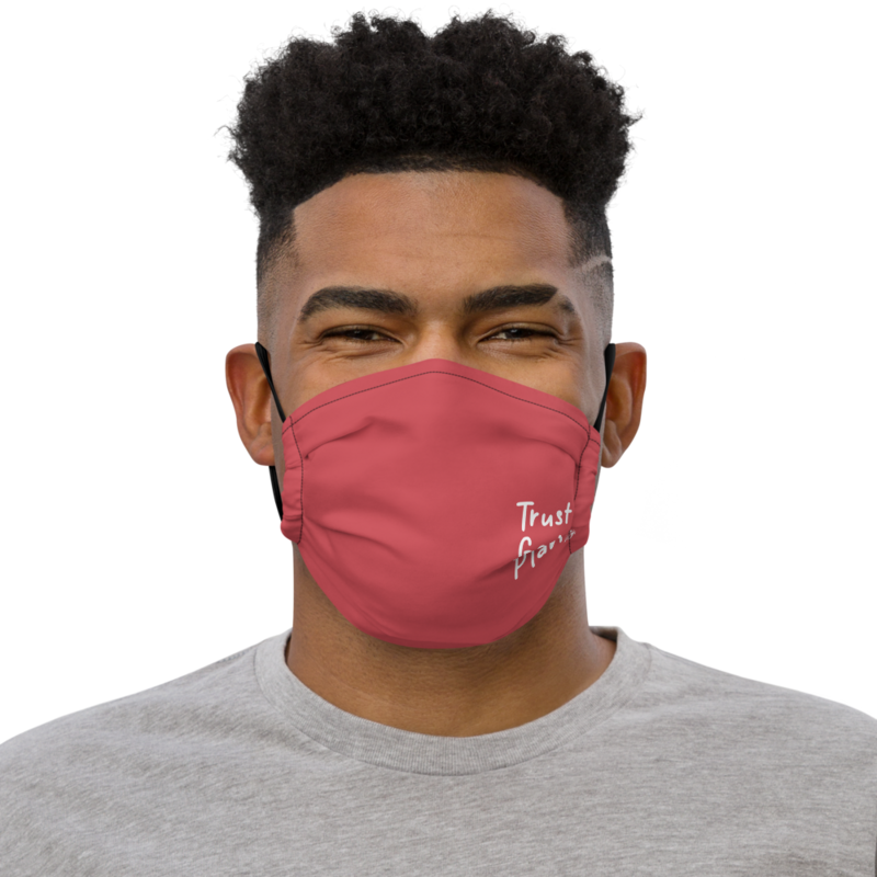 Trust God&#39;s Plan Mask