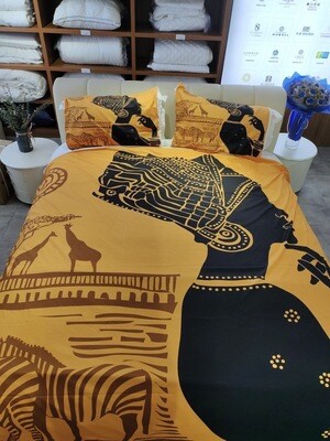 3D African print duvet and pillow sets.