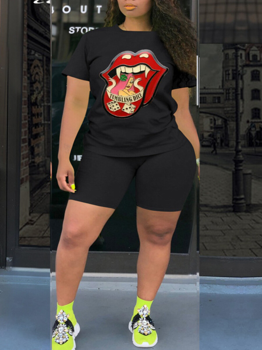 tongue out short set
