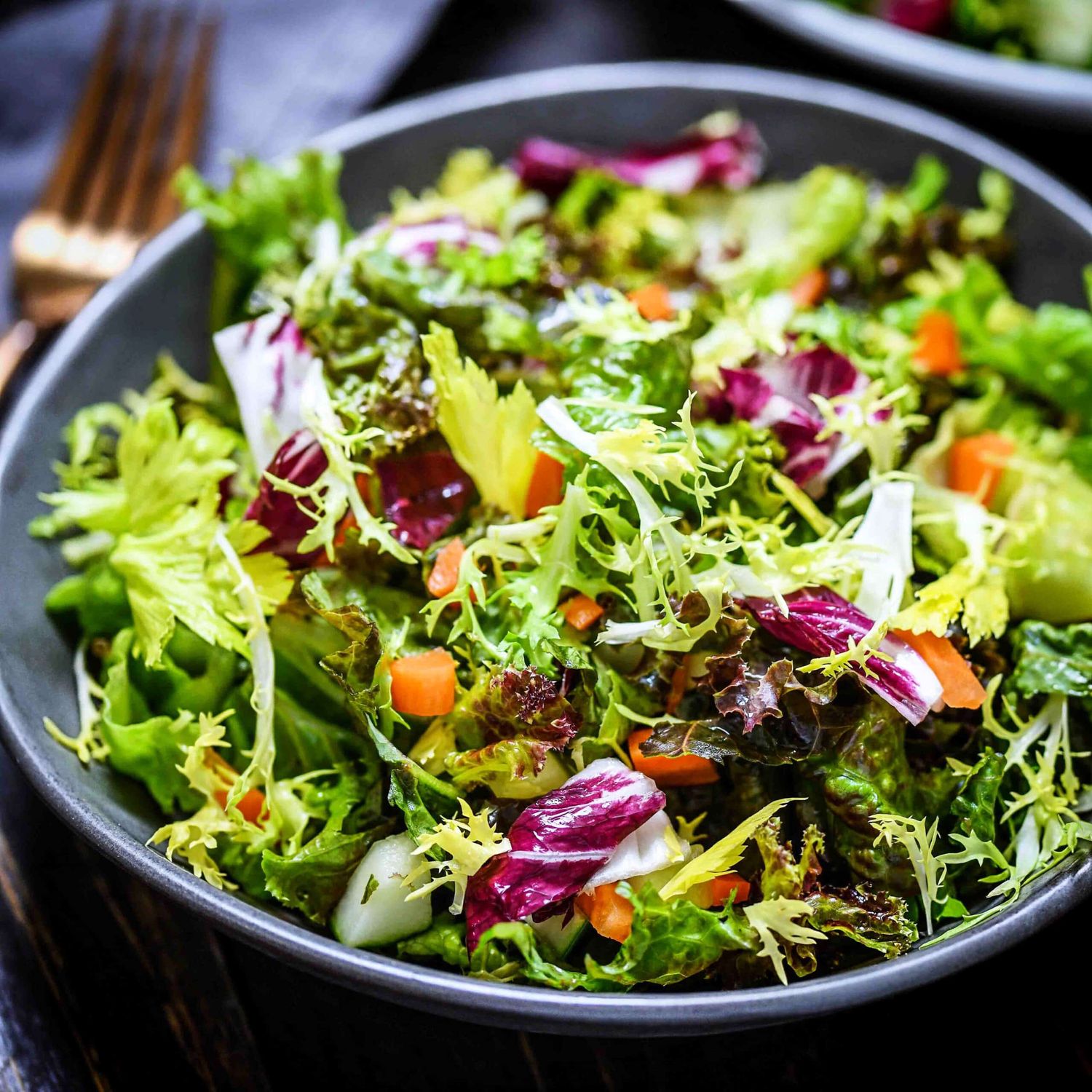 Classic Chop Salad (V)