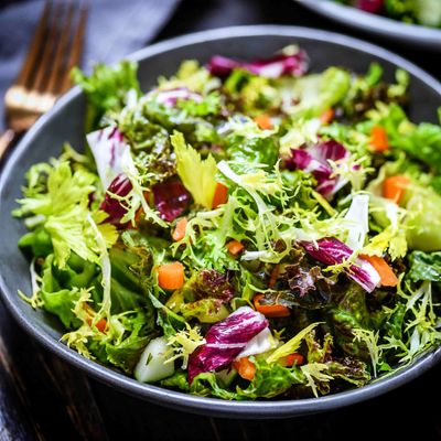 Classic Chop Salad (V)