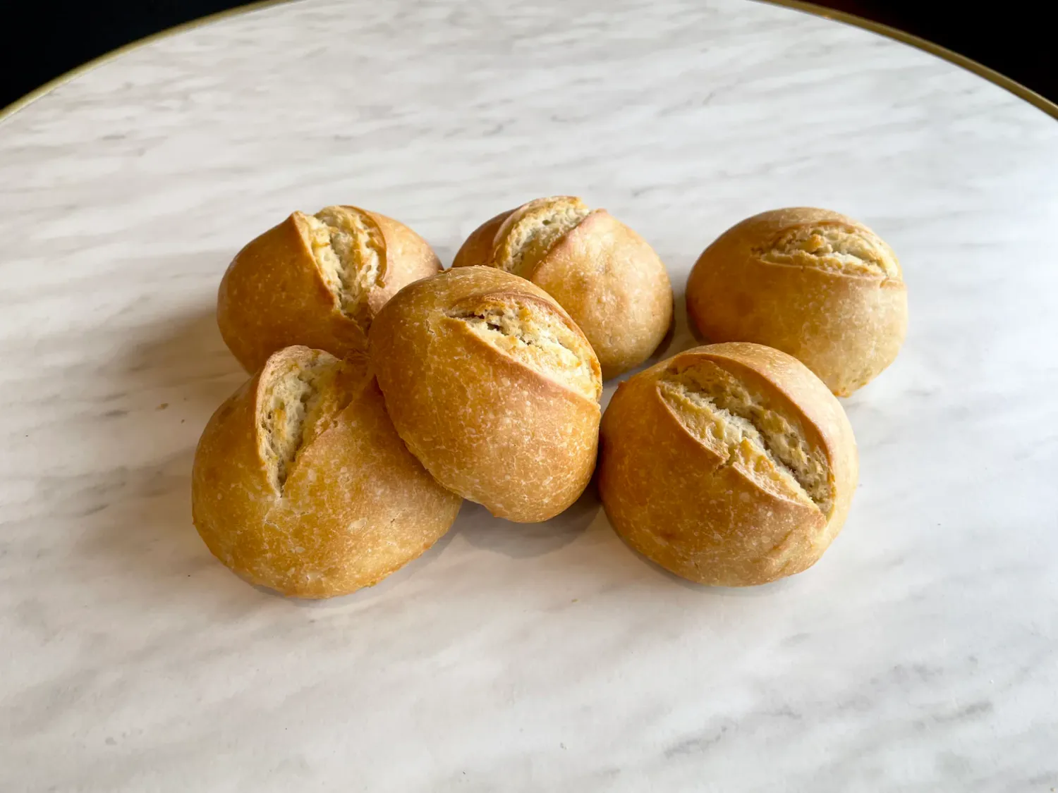 Crusty Le Pain au Levain Rolls