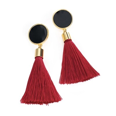 Black and burgundy colour tassel earring Black and burgundy colour tassel earring