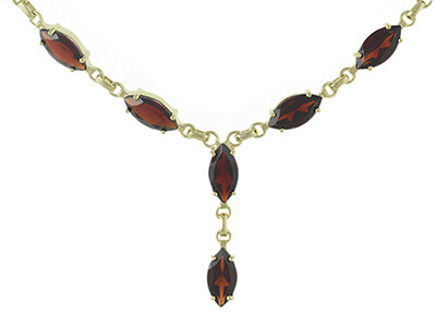 9ct Gold Garnet Necklace 17 9ct Gold Garnet Necklace 17