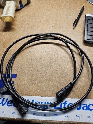 GARMIN MARINE NETWORK CABLE W/ SMALL CONNECTOR /Used