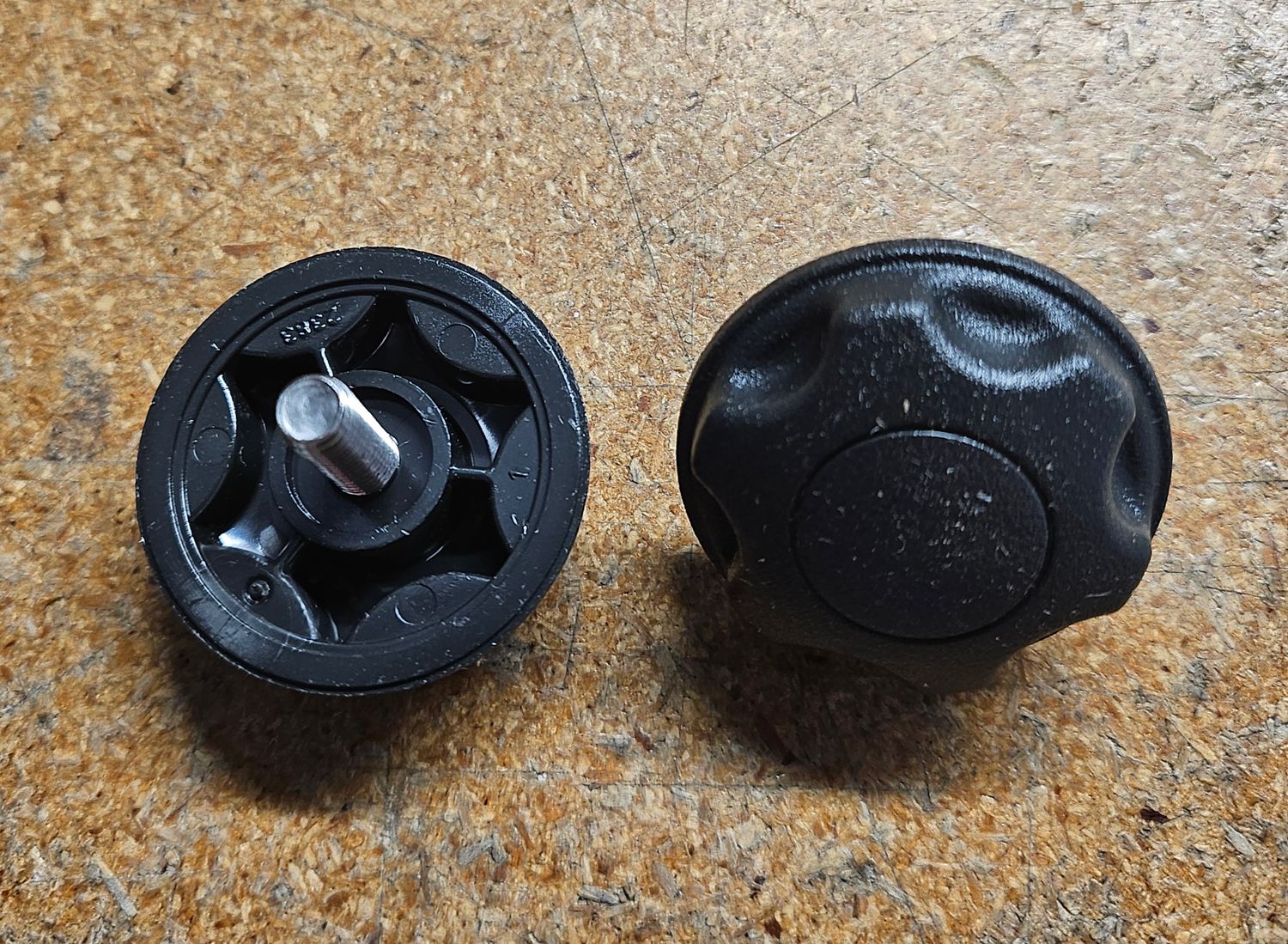 Lowrance Gimbal KNOBS